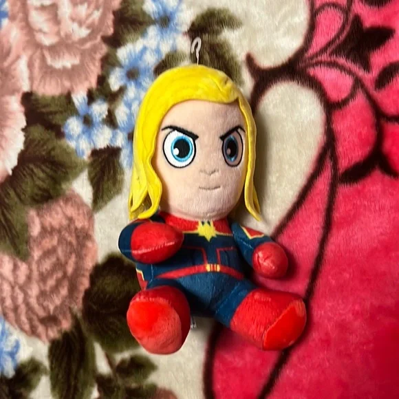 Marvel Toys Phunny Kidrobot Marvel Ms Marvel Blue Red Yellow